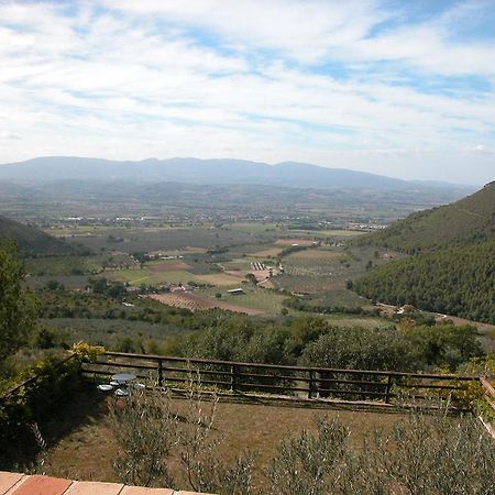 Agriturismo Istrice Innamorato Campello sul Clitunno Exterior foto